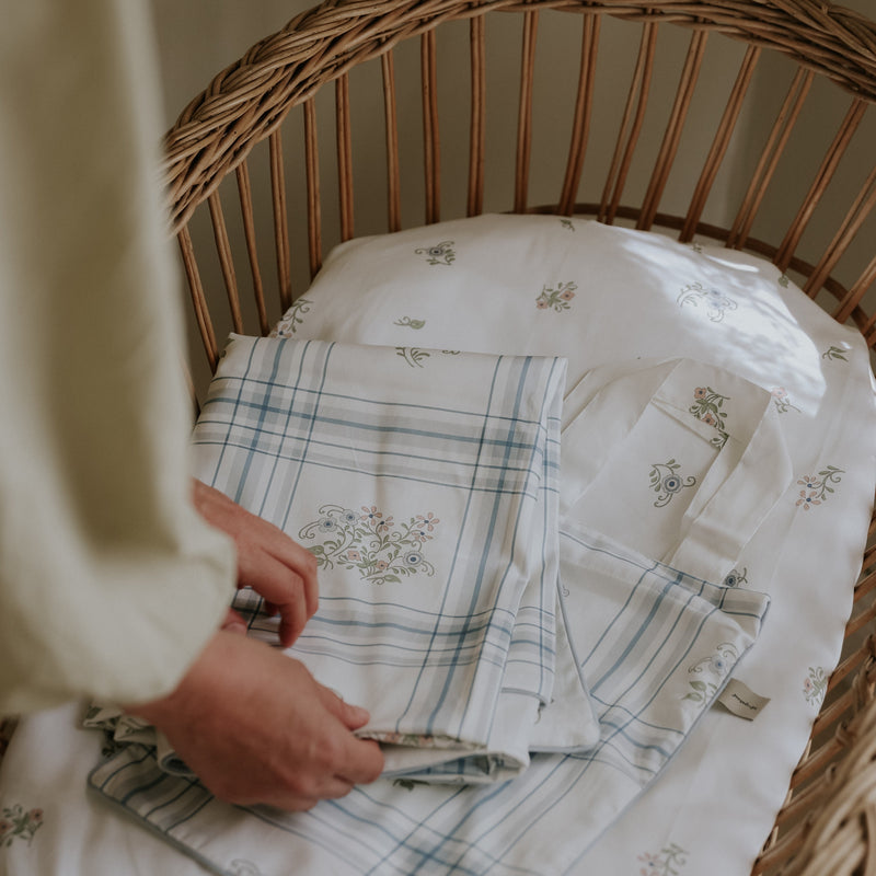 Fleur + Stripe Crib Sheet - Ivory